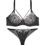 ست شورت و سوتین توری فنردار Lavender لوندر گلدوزی کد 1312101