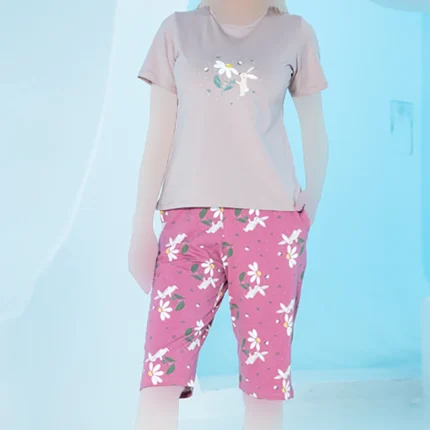 ست زنانه تیشرت یقه گرد و شلوارک چاپدار بلکس (نیکوتن پوش) کد 61446