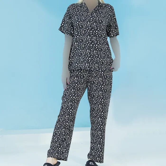 ست زنانه پیراهن آستین کوتاه و پیژامه طرحدار مشکی بلکس (نیکوتن پوش) کد 63416 - Image 1